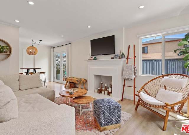 Property at 524 Westminster Ave, Venice, CA 90291, 6 beds, 4 baths