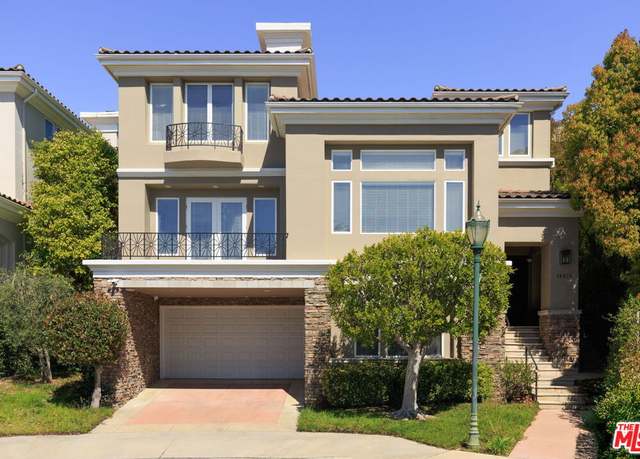 Property at 16671 Calle Brittany, Pacific Palisades, CA 90272, 4 beds, 4.5 baths