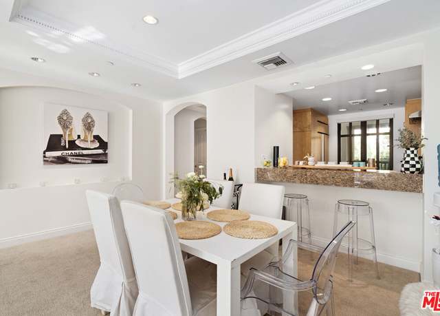 Property at 11847 Gorham Ave #210, Los Angeles, CA 90049, 2 beds, 2 baths