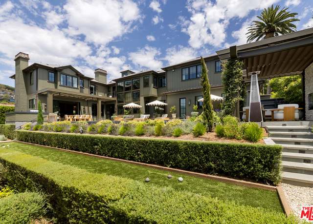 Property at 1529 Amalfi Dr, Pacific Palisades, CA 90272, 6 beds, 8.5 baths