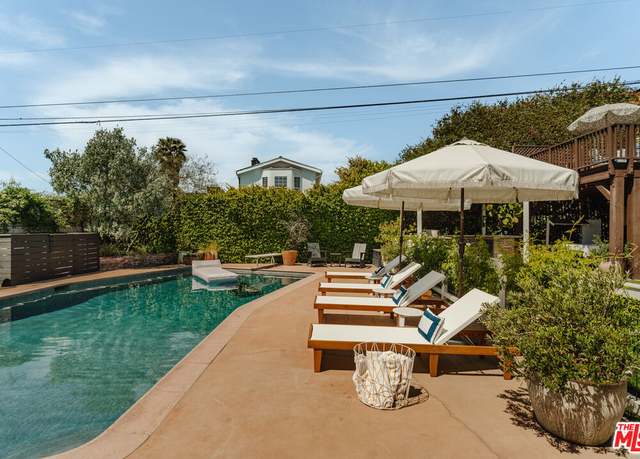 Property at 5635 S Chariton Ave, Los Angeles, CA 90056, 3 beds, 3 baths
