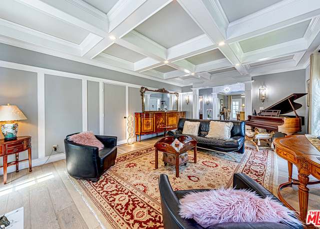 Property at 821 Lorraine Blvd, Los Angeles, CA 90005, 6 beds, 6 baths