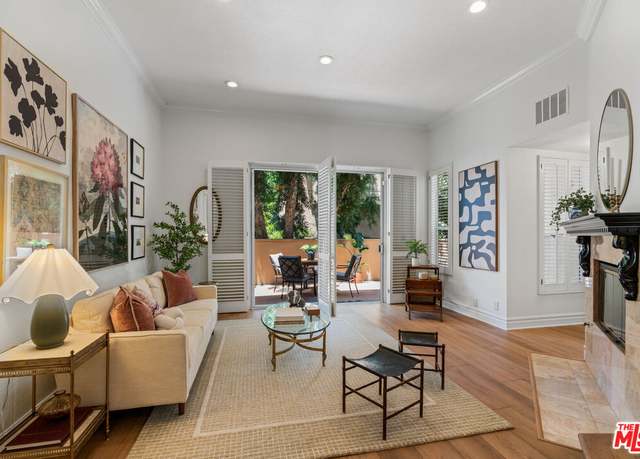 Property at 18730 Hatteras St #16, Tarzana, CA 91356, 3 beds, 2.5 baths