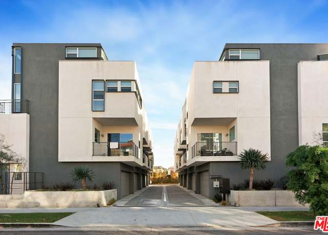 Property at 8406 1/2 Blackburn Ave, Los Angeles, CA 90048, 3 beds, 3.5 baths