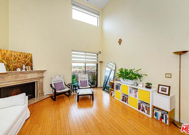 Property at 625 S Berendo St Ph 609, Los Angeles, CA 90005, 2 beds, 2 baths