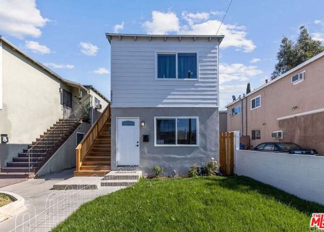 Property at 24242 Pine St, Newhall, CA 91321, 3 beds, 2 baths