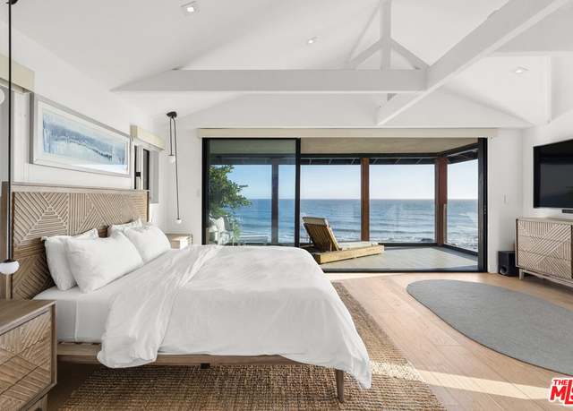 Property at 21715 Rambla Vis, Malibu, CA 90265, 4 beds, 5 baths