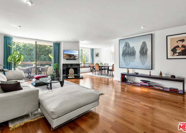Property at 851 N Kings Rd #102, West Hollywood, CA 90069, 2 beds, 2 baths