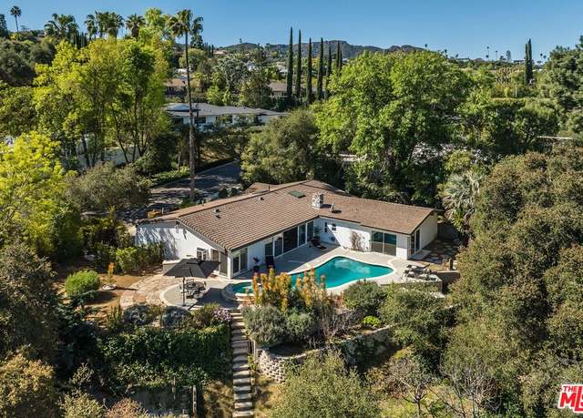Property at 3965 Sapphire Dr, Encino, CA 91436, 4 beds, 3.5 baths