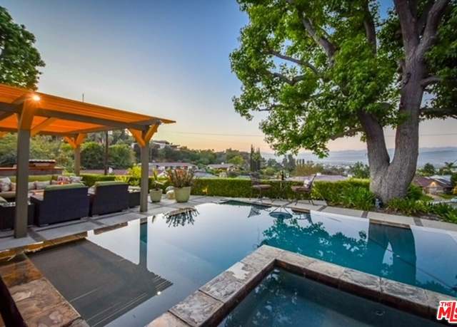 Property at 3540 Willowcrest Ave, Studio City, CA 91604, 3 beds, 3 baths