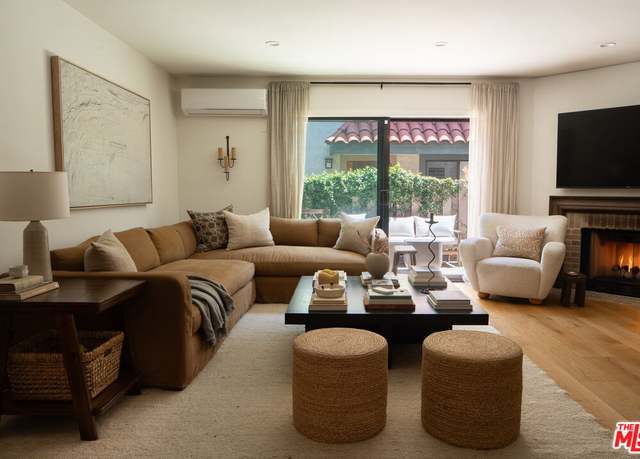 Property at 1234 12th St #3, Santa Monica, CA 90401, 2 beds, 3 baths
