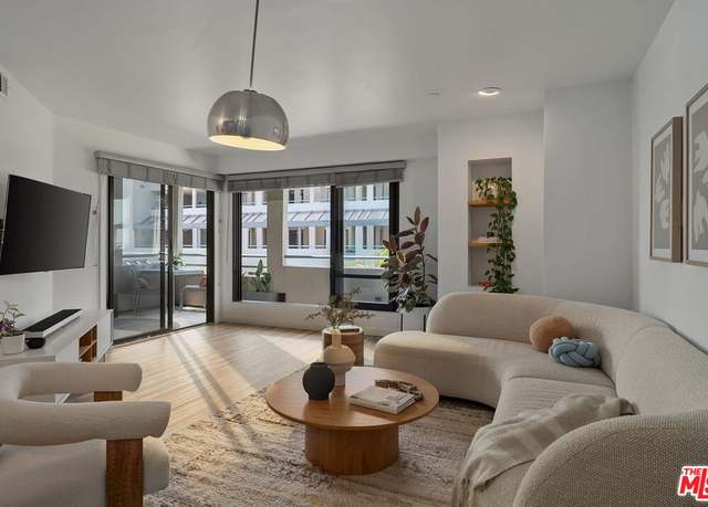 Property at 140 Ocean Park Blvd #419, Santa Monica, CA 90405, 2 beds, 2 baths