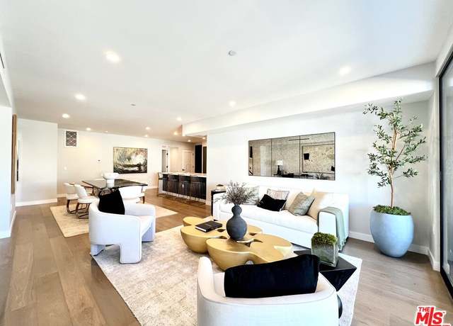 Property at 1017 N Croft Ave #302, Los Angeles, CA 90069, 2 beds, 2.5 baths