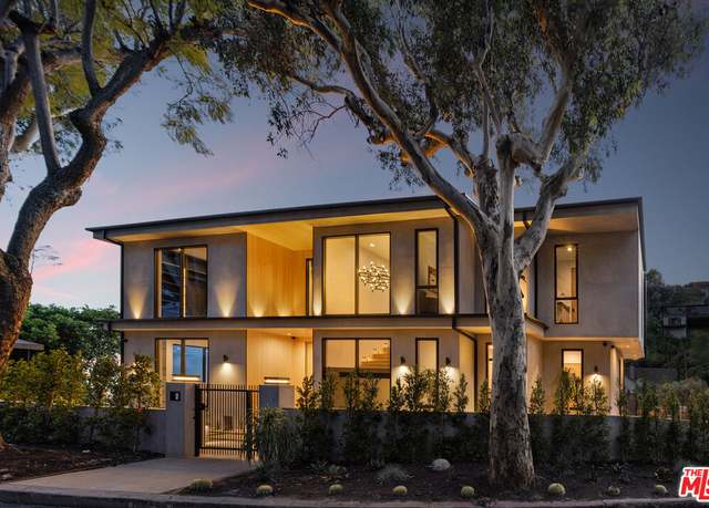 Property at 1626 N Kings Rd, Los Angeles, CA 90069, 4 beds, 5 baths
