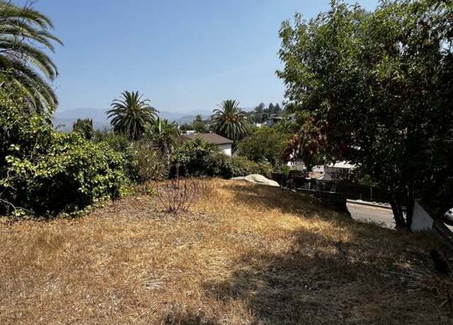Property at 1505 Wellesley Dr, Glendale, CA 91205