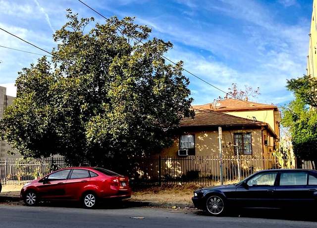Property at 12045 Hart St, North Hollywood, CA 91605, 8 beds, 6 baths