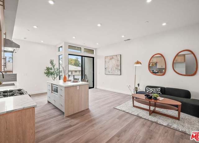 Property at 1202 N Orange Grv, West Hollywood, CA 90046, 3 beds, 3 baths