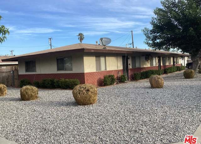 Property at 501 Cedar Pl, Hemet, CA 92543, 4 beds, 3 baths