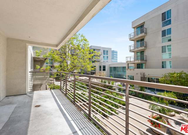 Property at 267 S San Pedro St #211, Los Angeles, CA 90012, 2 beds, 2 baths