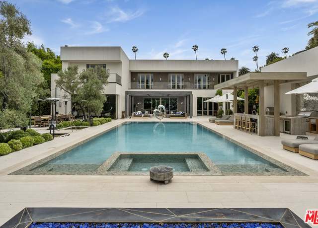 Property at 616 N Beverly Dr, Beverly Hills, CA 90210, 7 beds, 12.5 baths