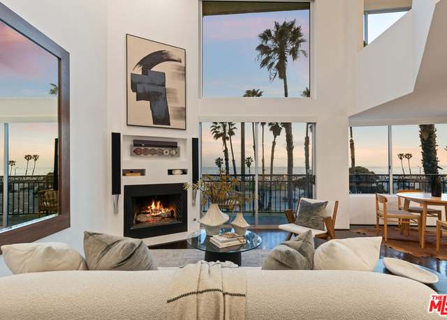 Property at 118 Wadsworth Ave #7, Santa Monica, CA 90405, 2 beds, 2 baths