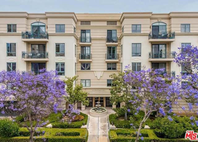 Property at 430 N Oakhurst Dr #105, Beverly Hills, CA 90210, 2 beds, 2.5 baths