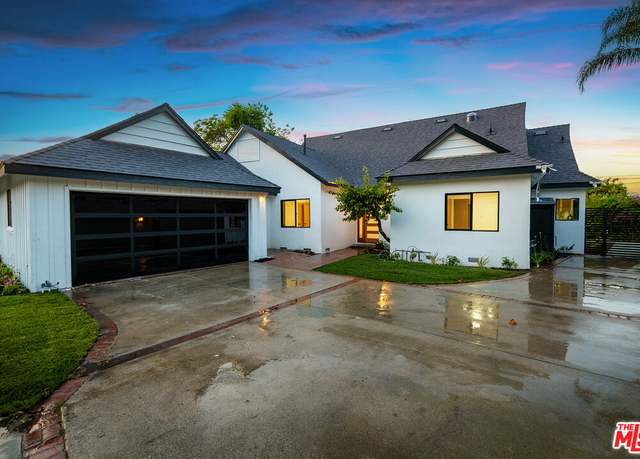 Property at 3744 Vineland Ave, Studio City, CA 91604, 5 beds, 5.5 baths