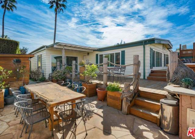 Property at 29500 Heathercliff Rd #87, Malibu, CA 90265, 2 beds, 2.5 baths
