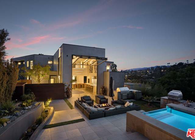 Property at 5751 Valley Oak Dr, Los Angeles, CA 90068, 5 beds, 5 baths