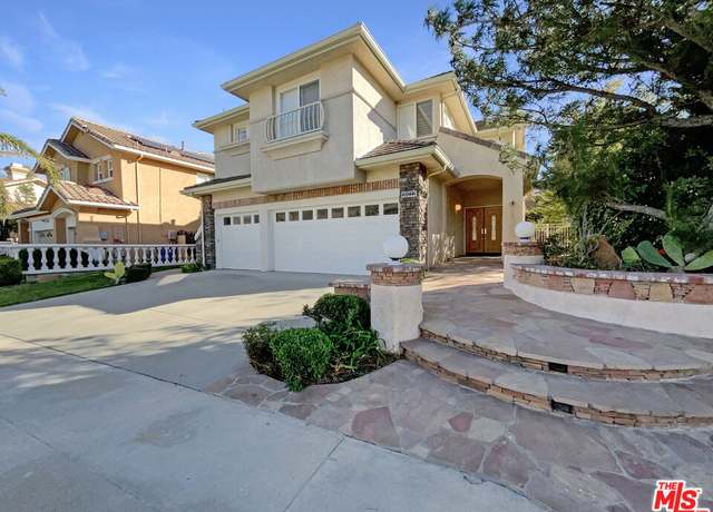 Property at 20222 Wynfreed Ln, Porter Ranch, CA 91326, 4 beds, 3.5 baths