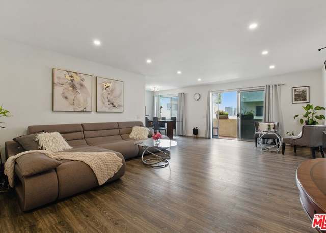 Property at 5400 Lindley Ave #211, Encino, CA 91316, 2 beds, 2 baths