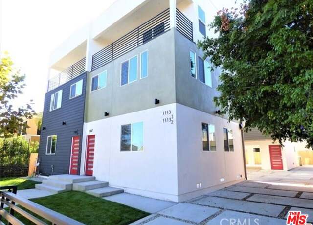 Property at 1113 Carmona Ave, Los Angeles, CA 90019, 12 beds, 12 baths