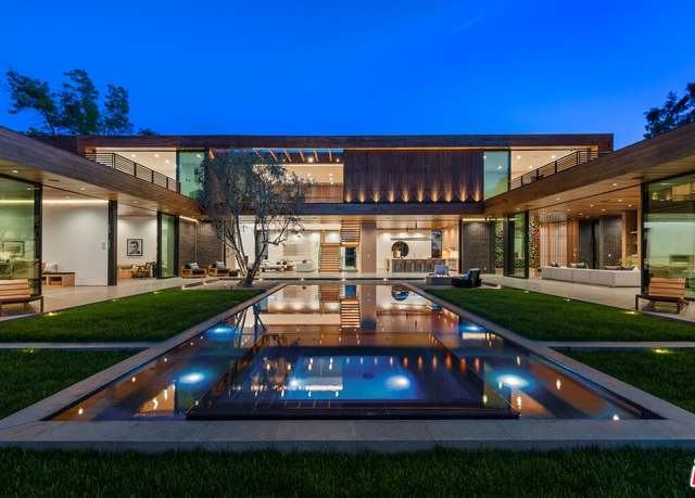 Property at 9705 Oak Pass Rd, Beverly Hills, CA 90210, 6 beds, 9 baths