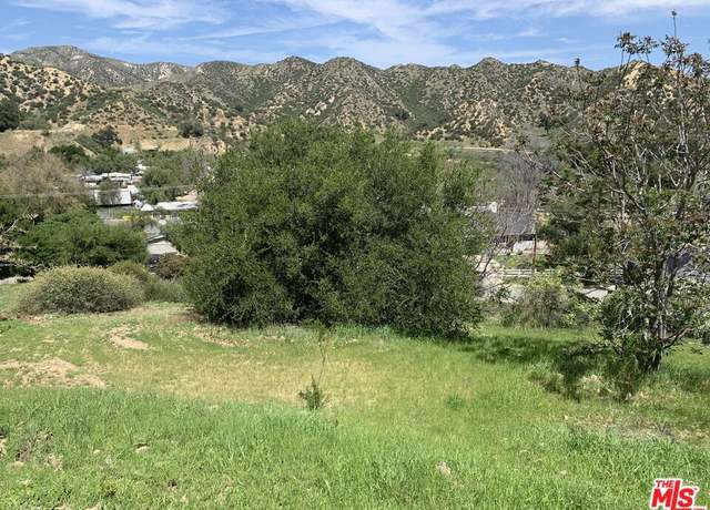 Property at 30854 San Martinez Rd, Val Verde, CA 91384