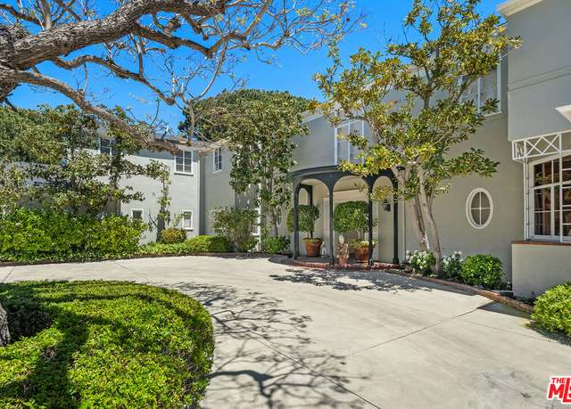 Property at 11080 Chalon Rd, Los Angeles, CA 90077, 7 beds, 7.5 baths
