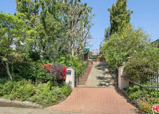 Property at 601 N Marquette St, Pacific Palisades, CA 90272, 2 beds, 3 baths