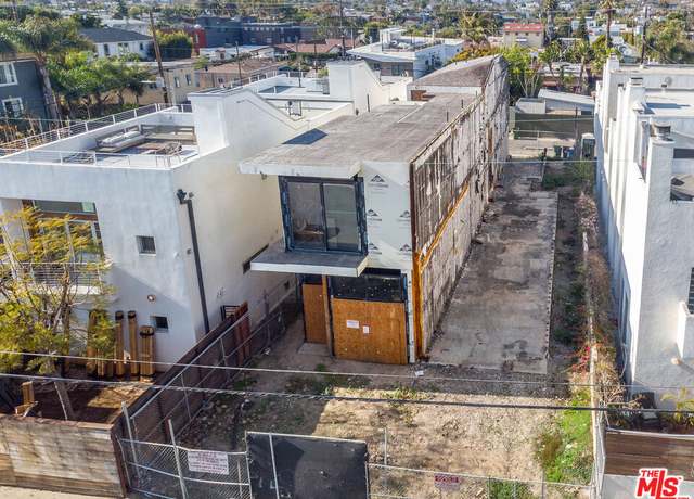 Property at 705 Broadway St, Venice, CA 90291