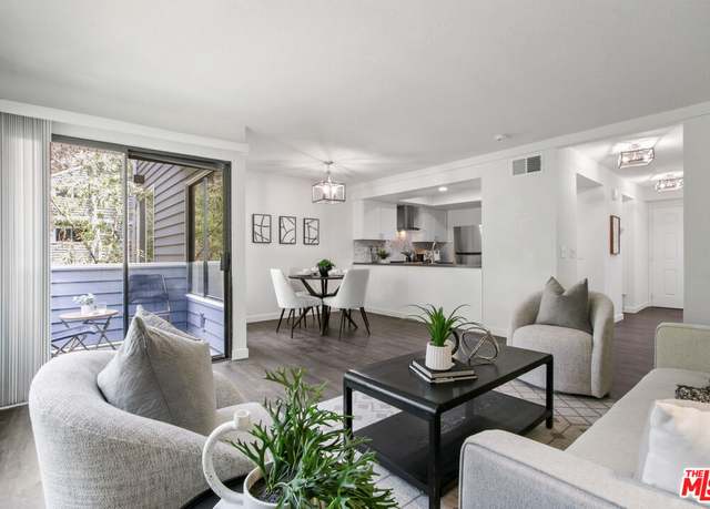 Property at 22277 Vista Verde Dr, Lake Forest, CA 92630, 2 beds, 2.5 baths