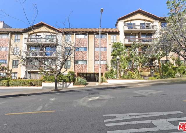 Property at 1735 N Fuller Ave #119, Los Angeles, CA 90046, 1 bed, 1 bath