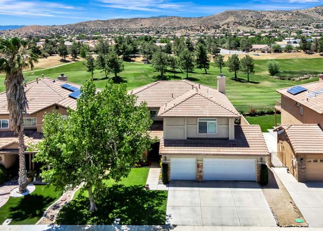 Property at 4032 Prestwick Ln, Palmdale, CA 93551, 5 beds, 3 baths