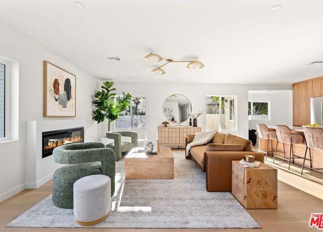 Property at 15727 Hartsook St, Encino, CA 91436, 5 beds, 3.5 baths