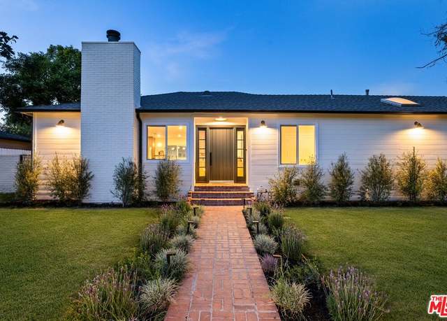 Property at 15727 Hartsook St, Encino, CA 91436, 5 beds, 3.5 baths
