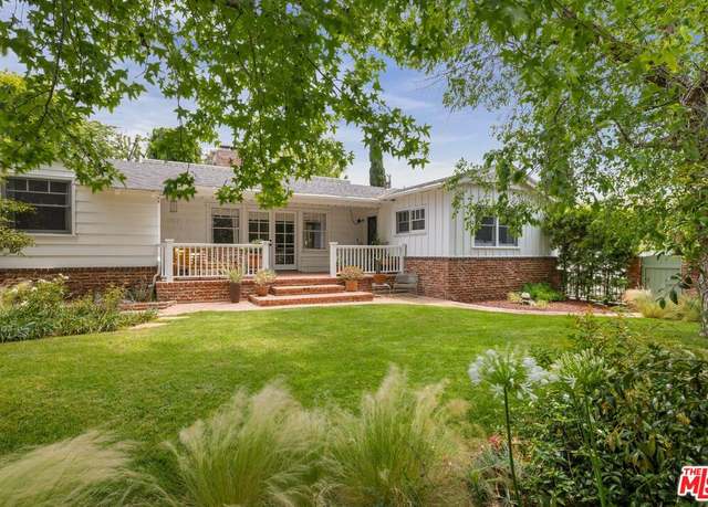 Property at 3476 Meier St, Los Angeles, CA 90066, 3 beds, 2.5 baths