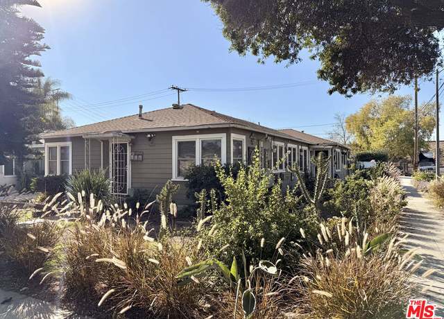 Property at 900 W 19th St, Long Beach, CA 90806, 4 beds, 3 baths