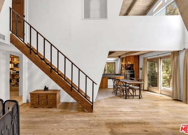Property at 1578 Topanga Skyline Dr, Topanga, CA 90290, 3 beds, 1.5 baths
