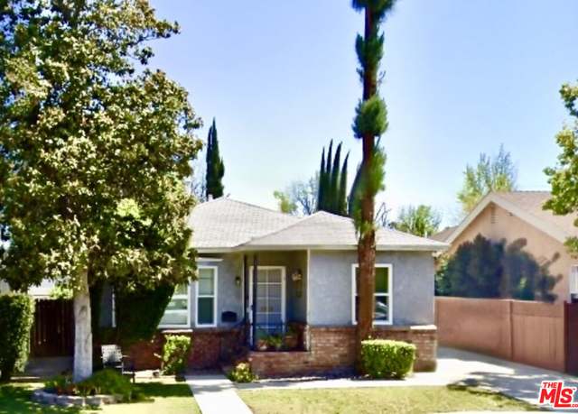 Property at 5052 Newcastle Ave, Encino, CA 91316, 4 beds, 2 baths