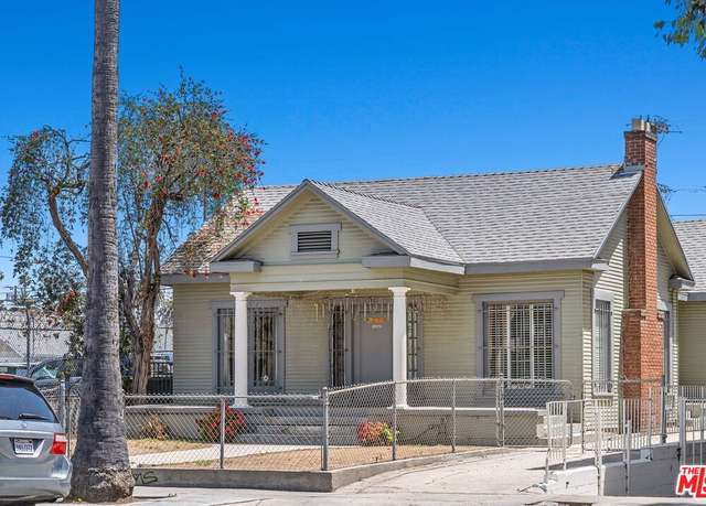 Property at 206 N Oxford Ave, Los Angeles, CA 90004, 3 beds, 1 bath