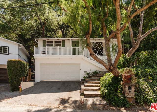 Property at 9930 Westwanda Dr, Beverly Hills, CA 90210, 2 beds, 2 baths