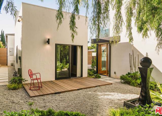 Property at 654 Hill St, Santa Monica, CA 90405, 4 beds, 3 baths