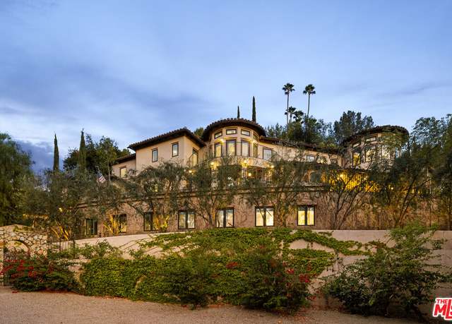 Property at 4700 Balboa Ave, Encino, CA 91316, 5 beds, 6.5 baths